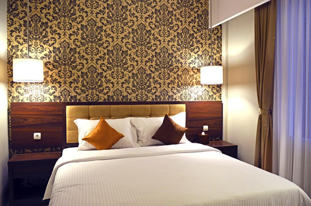 Hotel Safira มาเกอลัง ห้อง รูปภาพ