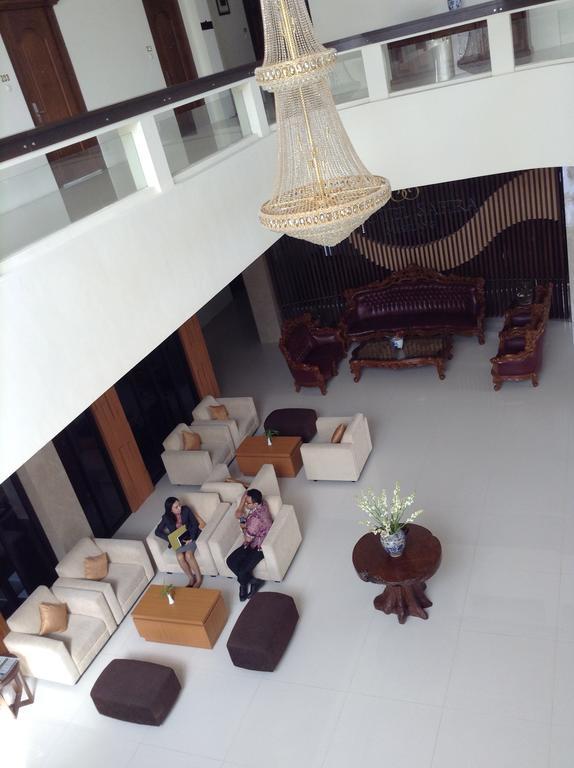 Hotel Safira มาเกอลัง ภายนอก รูปภาพ