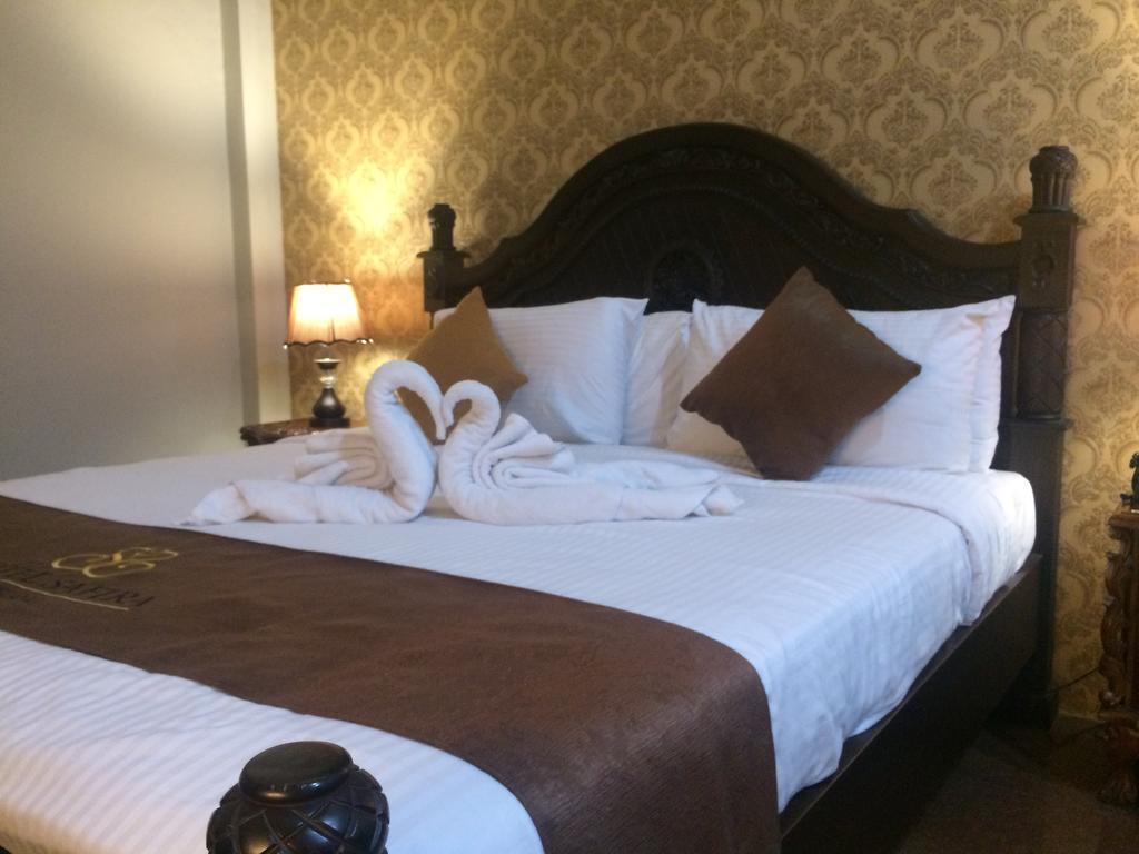 Hotel Safira มาเกอลัง ภายนอก รูปภาพ